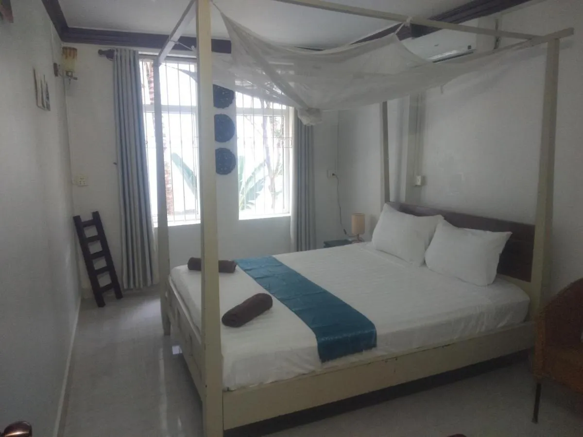 Manoha Villa Sihanoukville 3*,